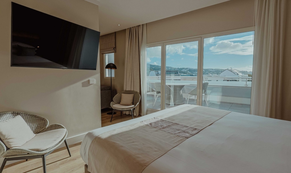 タヒチ島　レヴァ