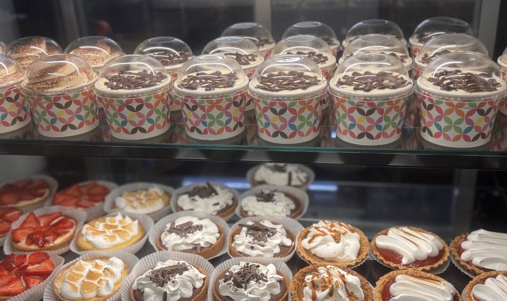 新鮮なまぐろ料理